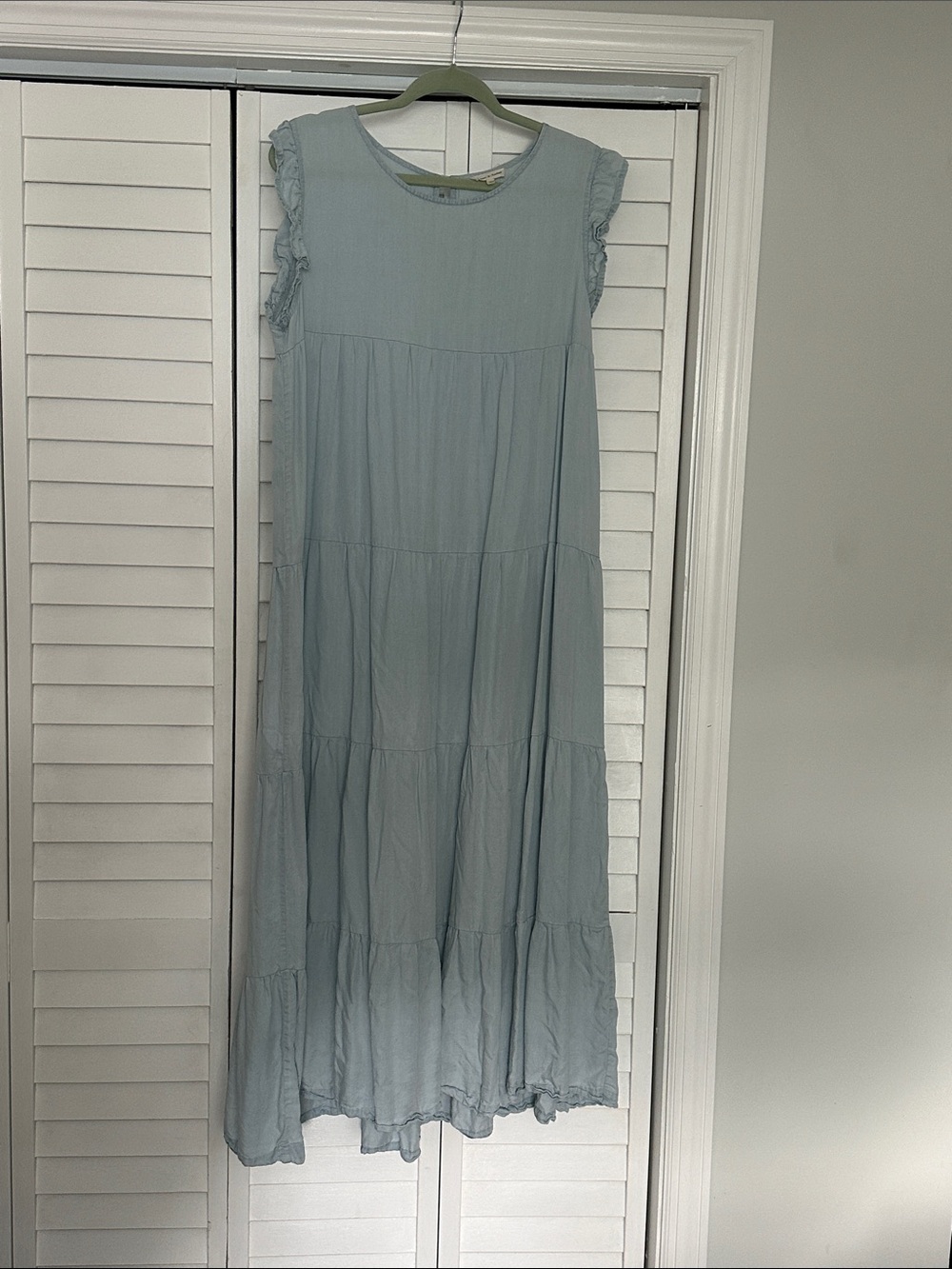 Sleeveless Light Blue Maxi Dress with Ruffle Shoulders